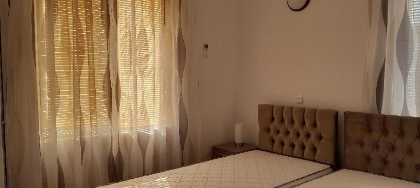 Moni 85 Family House Hotel โซโซโปล ภายนอก รูปภาพ