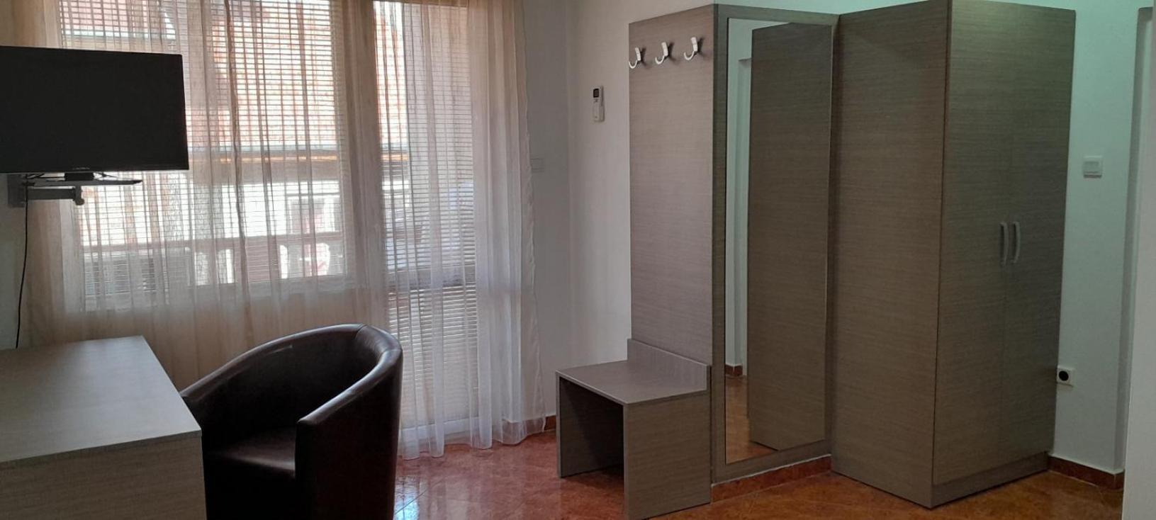 Moni 85 Family House Hotel โซโซโปล ภายนอก รูปภาพ