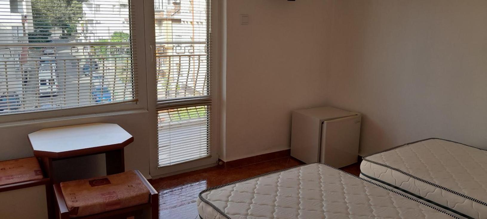 Moni 85 Family House Hotel โซโซโปล ภายนอก รูปภาพ